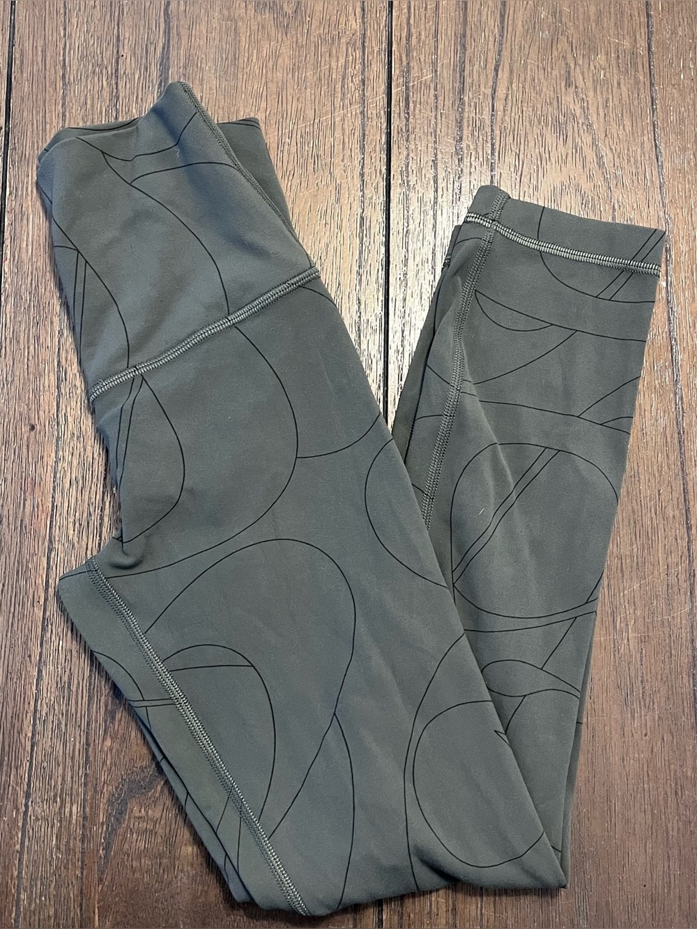 Lululemon Align Green Leggings Womens  size 0